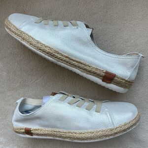 Spring Step Eloya Metallic Silver Leather Espadrille Sneaker EU 40 US 8.5 - 9